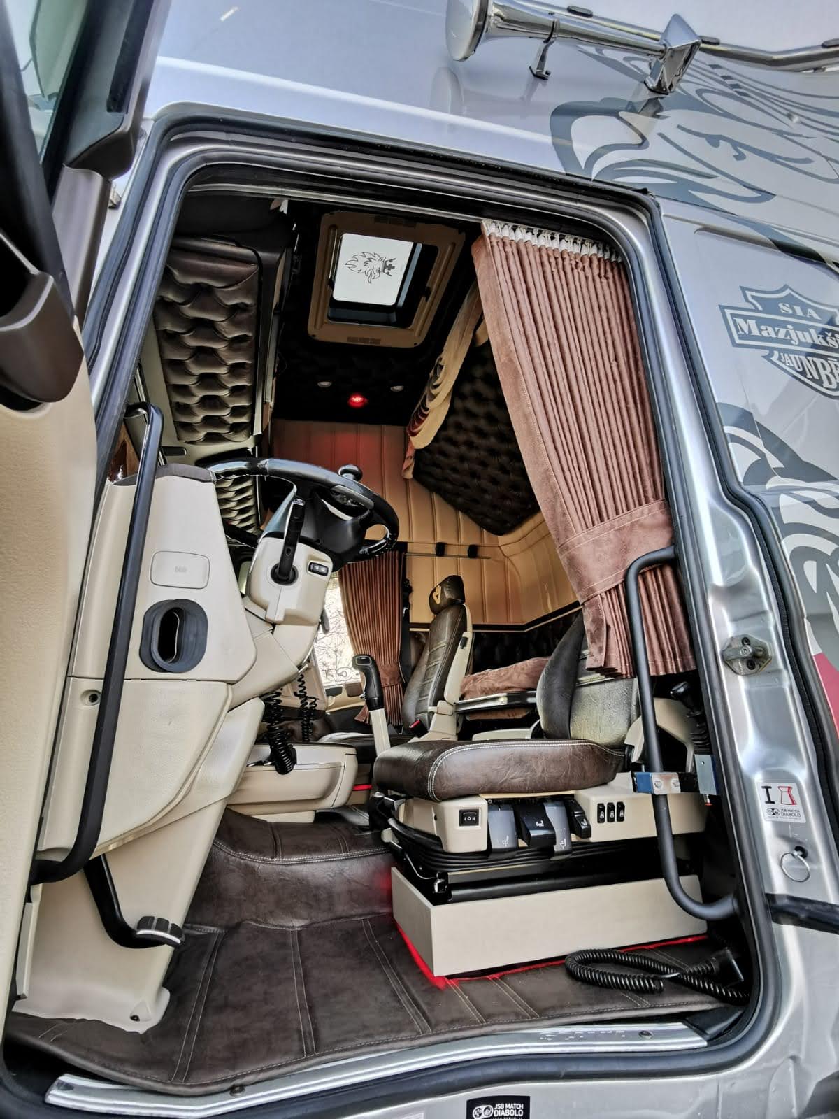 Mazjuksis R500