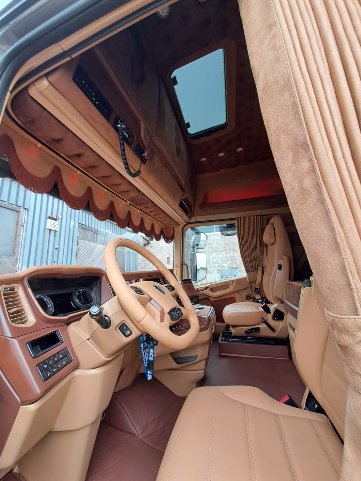 Lenards Scania 660S