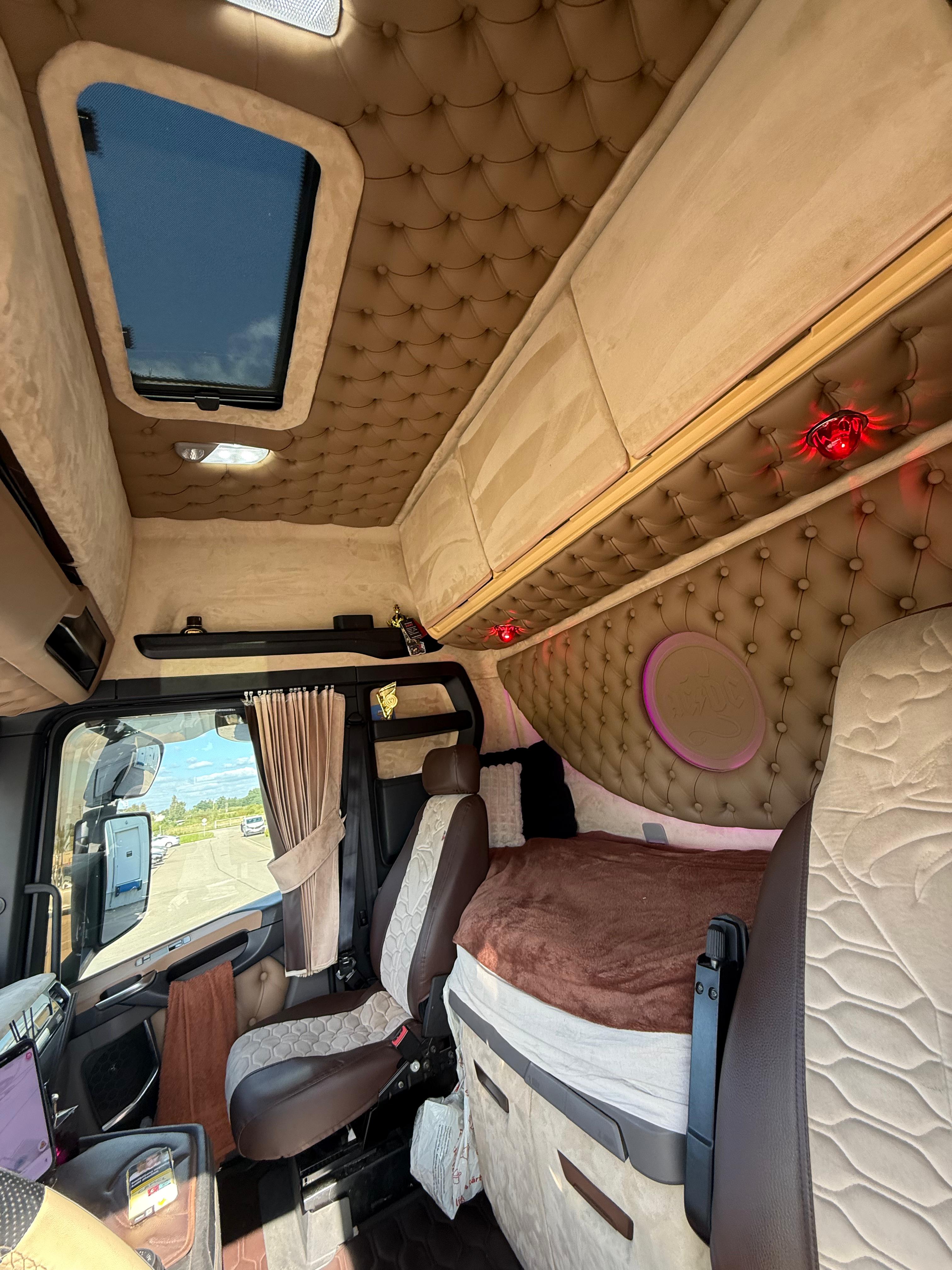 Juri M Scania 500S NG