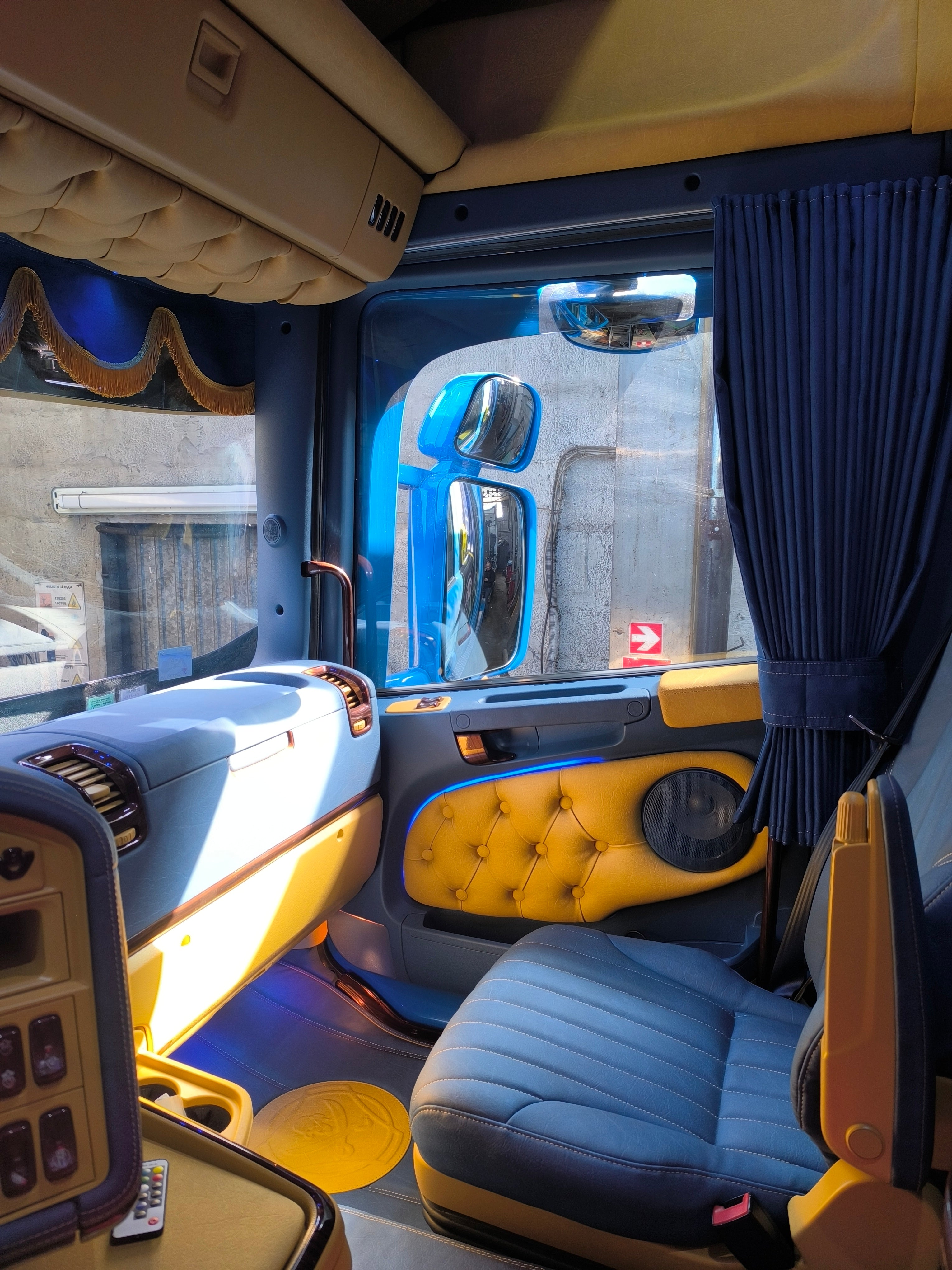 RK auto Scania R580