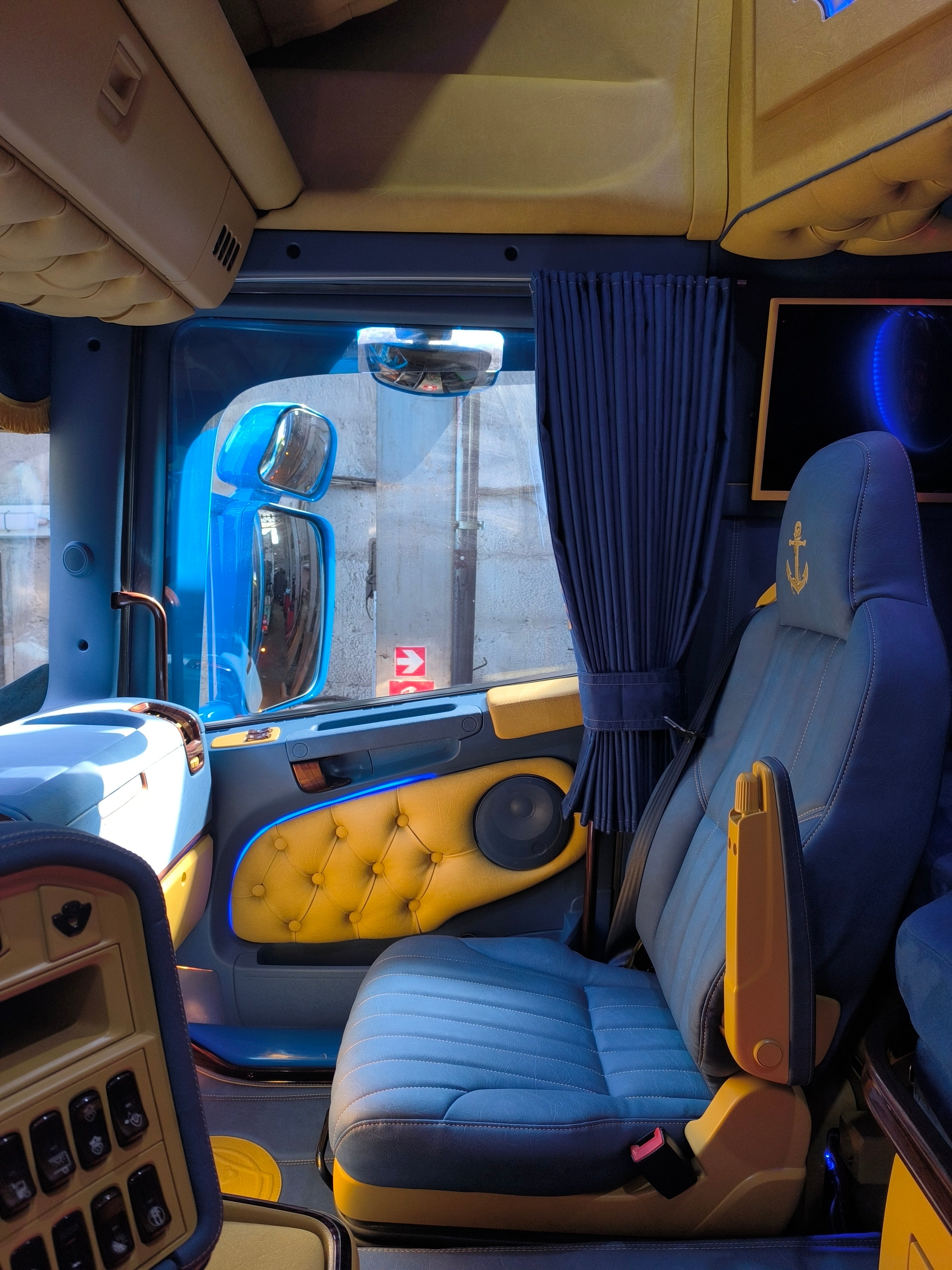 RK auto Scania R580